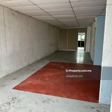 Jalan kulim 3 sty shoplot for rent facing main road near to sentosa 