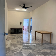 Grandview renovated freehold worth buying unit