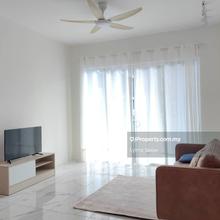 Quaywest Fully Furnished 2 carparks nearby FTZ Wifi included 