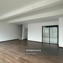 4 Storey Superlink Villas, Newly completed 