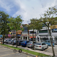 3 Storey Shop , good for own use or invest