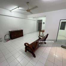 Sri Ampang Condo 4 Rooms Partially Furnish For Sale