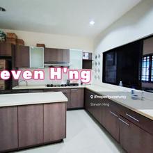 2 Storey Terrace @ Georgetown Suitable for Office Use