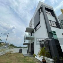 Freehold 3 Stry  Corner House 8 Residence Padang Temu Ujong Pasir G&G