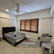 Avenue D'vogue 1room for rent 