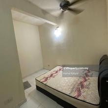 Small room to Let in Kasturi Idaman, Seksyen 8, Kota Damansara