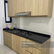 Master Room for rent  pavilion residence puchong rio jaya grocer