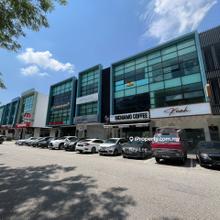Perjiranan 4 Bandar Dato Onn, Shop-office for Rent