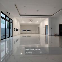 Brand New 3 Storey Bungalow Bandar Mahkota Cheras