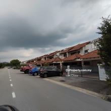 2 storey link house with gated and clubhouse 