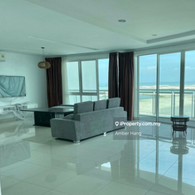 Gurney Paragon   Seaview