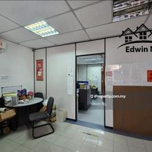 3 Storey Shoplot @ Tingkat Bukit Jambul,High Visibility,Good Condition