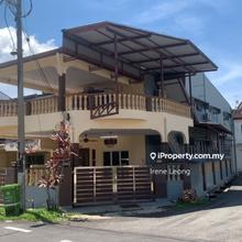 Corner Lot Double Storey House at Taman Dahlia, Bentong For Sale