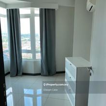 Tiara Mutiara Lifestyle and Accessibility Walking 5 mins to Mall.