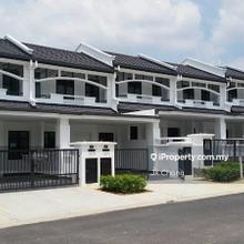 Cradleton 20x70 2-Storey Terrace house for Sale @ Eco Majestic