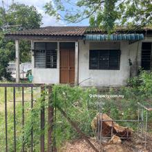 Corner House Taman Merak Single storey for sale 