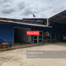 Menggatal warehouse