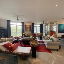 Massive Luxurious Unit with Open KLCC and Greenery View