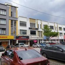 3 Storey Shop at Pusat Komersial Tsb Sungai Buloh For Sale