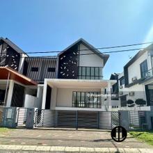 3 Storey Semi D House For Sale