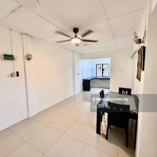 Taman Jaya Mas @ Skudai renovated low cost Flat fro sale