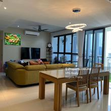 Penthouse Boulevard Residence Condo Kayu Ara Damansara PJ for Sale