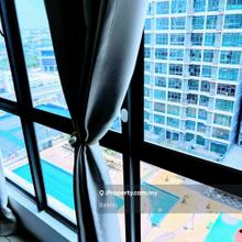 Non Bumi Unit Facing Pool 2 Bedroom Vista Alam Seksyen 14 Shah Alam