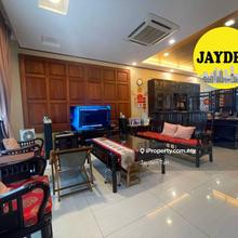 Raffles Residence 199, Gelugor, 3600sf, 6 Bedroom, Expensive Reno