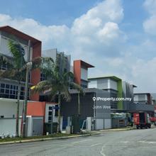 Puchong, Brand New semi-d factory for rent