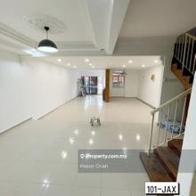 Tmn Palm Grove Klang 2 Sty 20x80 Fully Extended & Facing Open