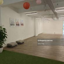 Top Floor Office Bandar Puteri Puchong near Ioi Mall Ldp Highway