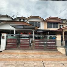 For Sale : Double Storey Taman Universiti 