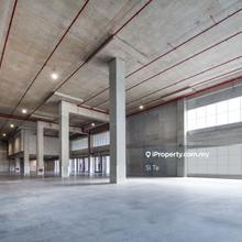Ground floor warehouse with loading bays