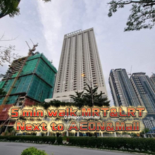 5 min walk to Mrt & Lrt