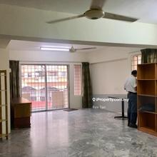 3 Bedroooms Partly furnished for rent.