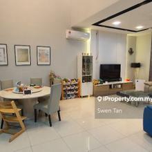 Renovated Fully Furnished Superlink Villa 24x85