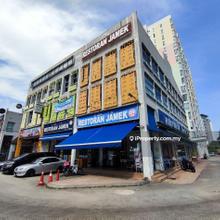 Main Road Frontage, Fully tenanted, High Traffic