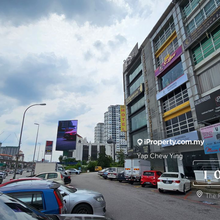 Pusat Perdagangan One Puchong @ 4th & 5th Floor Shoplot with Lift