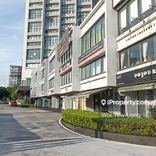 Commercial The Hub prime shop for rent