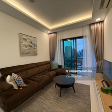 Fantastic KLCC view with Balcony, private lift, carpark included. 