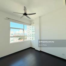 Key on hand super nice unit with partially furnished