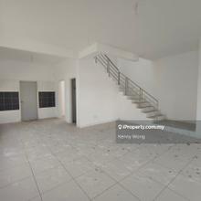 Freehold double storey landed house guarded eco village gelang patah