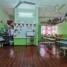 Sentul - Corner 2 sty house for sale