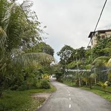 Short walk to Gasing Hills