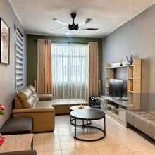 Prima Bintawa Apartment - Fully furnished 