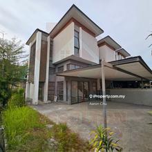 Taman Rimbunan Hijau  2.5 Storey Terrace Villa Corner Lot Jln Sulaman