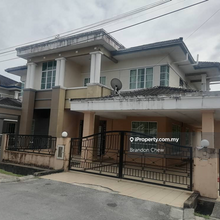Double Storey Semi Detached House for rent