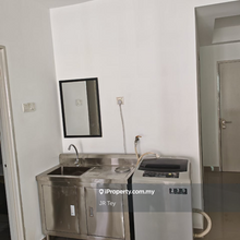 Msu student Aeon 2 rooms Available now Menara U Sek 13 Shah Alam
