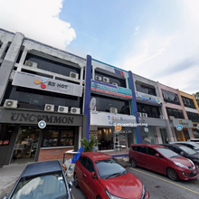 Nearby Menjalara Lake&Lotuss 