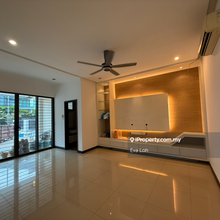 Tastefully renovated & partially furnished 3 sty semi D with 7 rooms